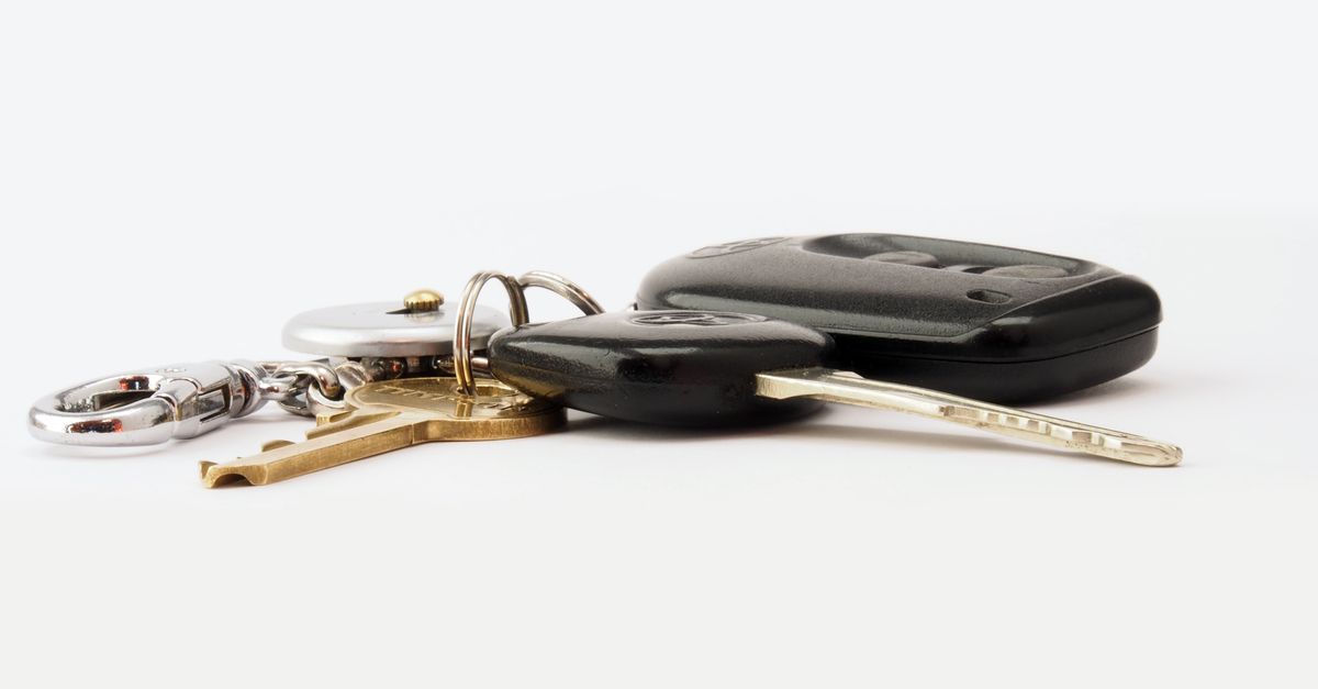 Can a Locksmith Reprogram My Key Fob Instead of the Dealer? — Mike Locksmiths