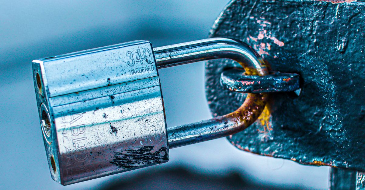 home security lock door — Mike Locksmiths