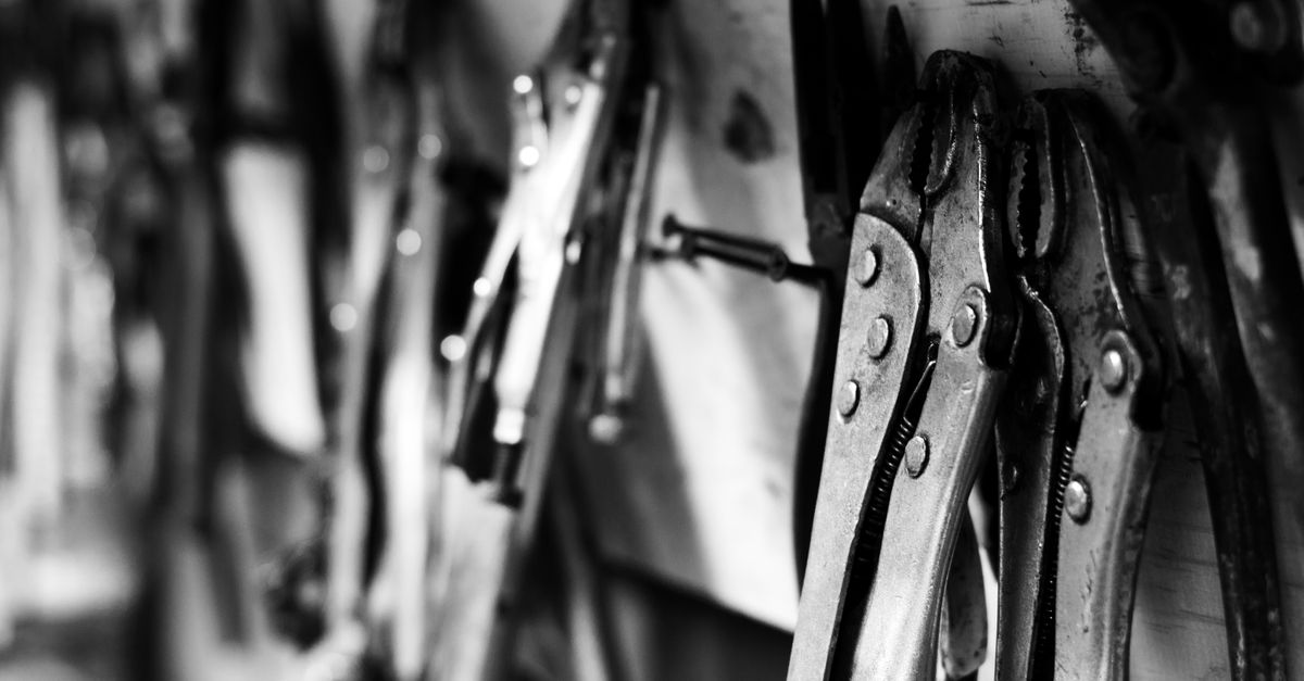 locksmith tools keys — Mike Locksmiths
