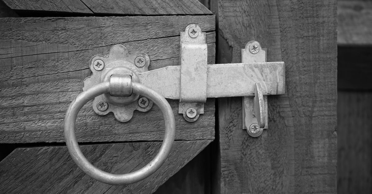 home security lock door — Mike Locksmiths