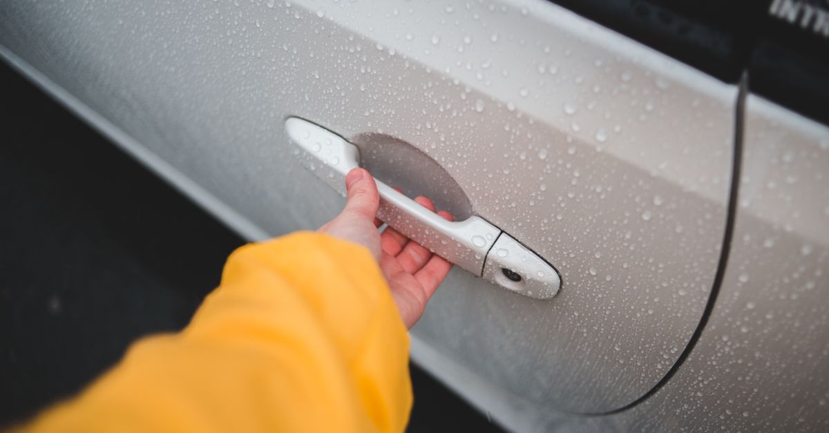 Full-Spectrum Locksmith Services Beyond Trunk Unlocking — Mike Locksmiths